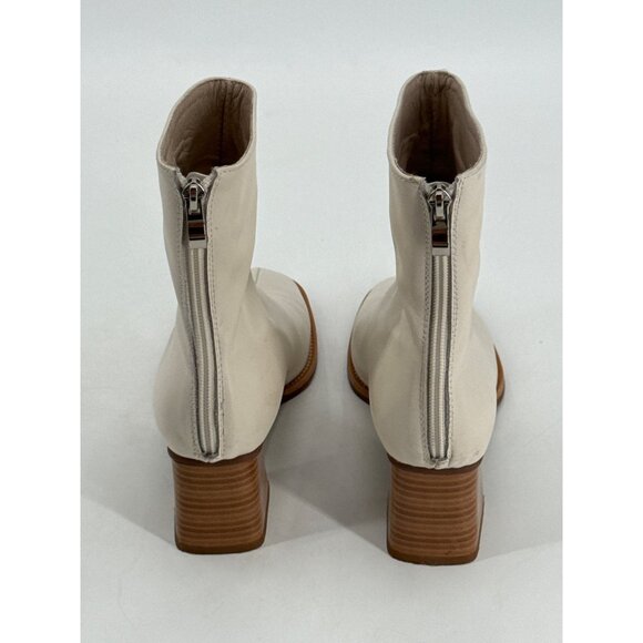 Ivory Leather Mid Block Heel Ankle Boots With Rear Zip Closure Womens Size 8.5 - Picture 2 of 12